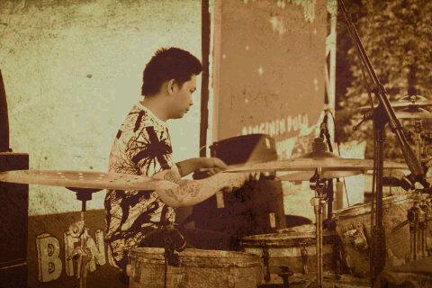 Haldo12's tweet photo. @DaviFrisya at JackCloth Ramadhan... http://t.co/lQZmFIrlau
