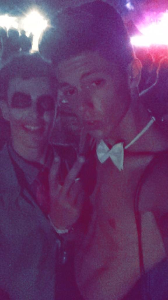 jerocosta99's tweet photo. De las mejores fiestas con el broo #campoamorfestival 😍 http://t.co/MUcq0MBpha