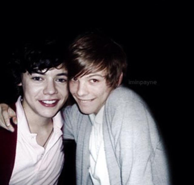 StylinsonSelf's tweet photo. Realmente, estoy enamorada de esta relación. 💕💕💕💕 #LarryStylinson .xx http://t.co/zYb9h9CC2j