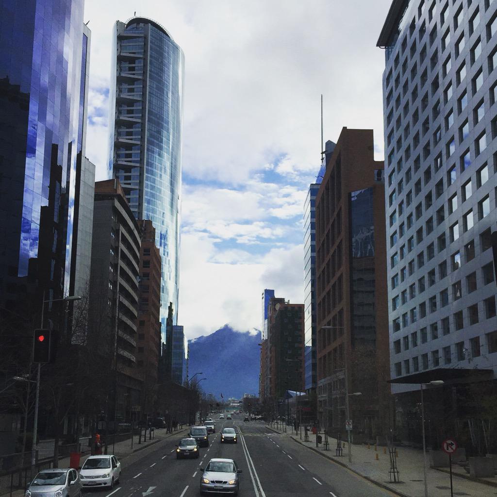 PinkStyleArg's tweet photo. Buen día Chile! Sentime el ❄️❄️ de hoy domingo ! #pinktrip http://t.co/IVAhCCoIIz