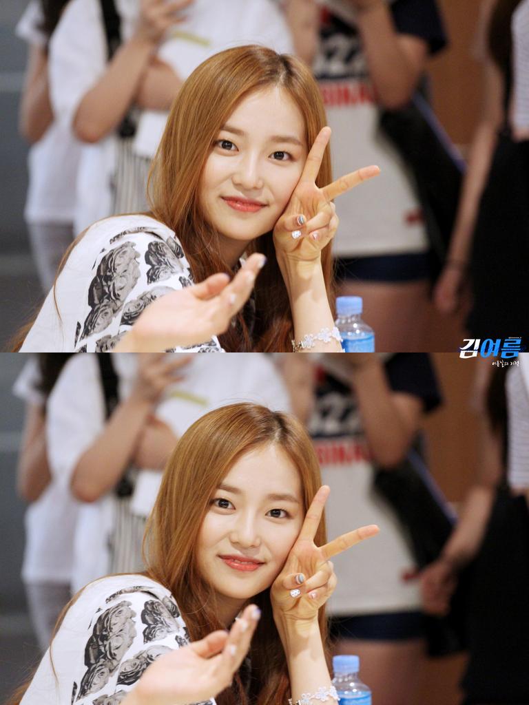 kimsummer_8's tweet photo. 예은아 생일 축하해 내가 많이 사랑하구 좋아해!😘 @CUBECLC http://t.co/4sYV5psWxB