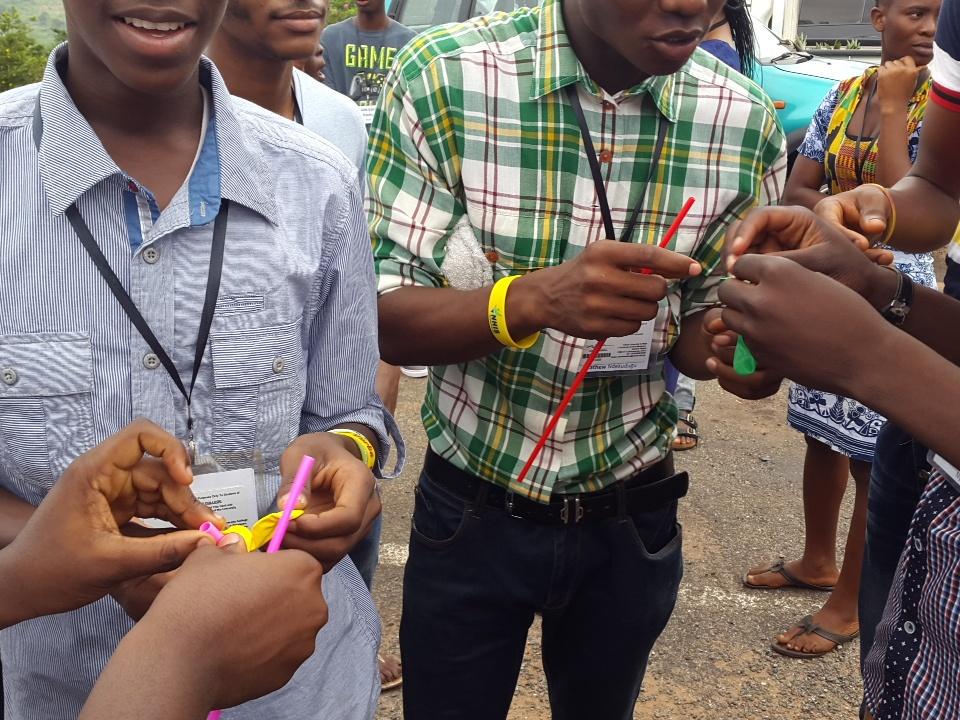 kwame_SO's tweet image. #AIX2015 #BalloonChallenge #CreativityTest