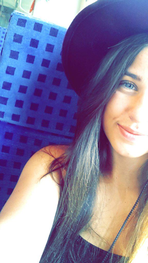 einhoernfee's tweet image. Ich liebe meinen neuen hut 🙊🙈🙊