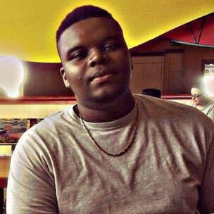 zellieimani's tweet photo. Police have killed at least 1,083 people since  #MikeBrown in Ferguson last year. 

1,083. http://t.co/Fz8EPnZRsX
