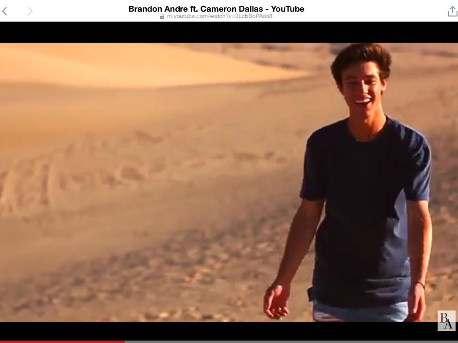 Lesliehey2013's tweet photo. THIS KID WANTS TO KILLL MEEE @camerondallas http://t.co/0xWyCczNFX