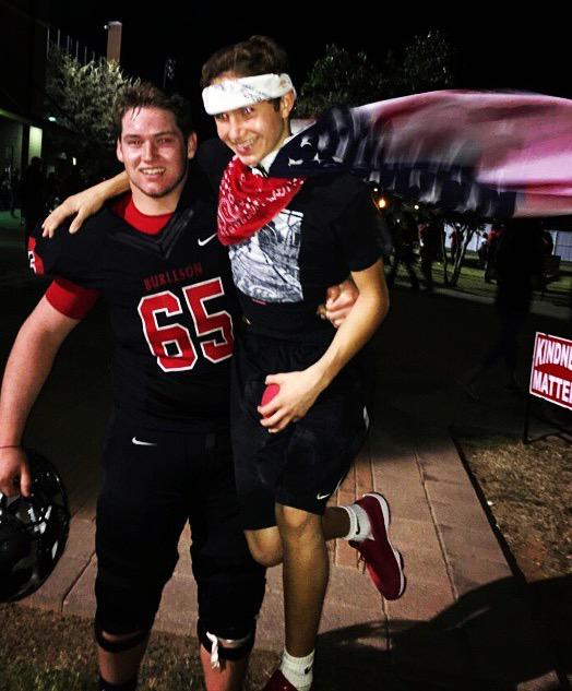 Carter_Is_Ugly's tweet photo. The grind paid off. You still got one more season, so keep showing out lil big bro. Love you Russ Bus 💞 #LaTechCommit http://t.co/EisVm5l4Cb