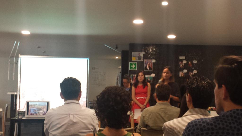 _DESCTI's tweet photo. @delConocimiento presente en Taller "Laboratorio para la Ciudad"  #LAB4CITY #Smartcities @Lab4City @ImpactHubDF http://t.co/uTb6JWLqXt