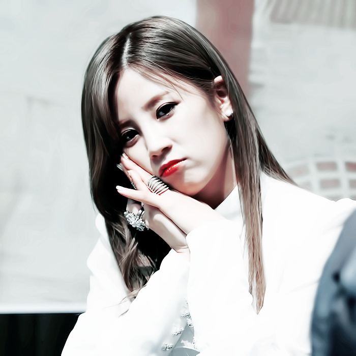 @on2fineday로 오세요 'ㅡ' tweet media