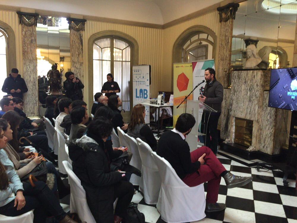 Muni_provi's tweet photo. Ya estamos en el lanzamiento de "Open Science" de @STGOLabSpace colaborando siempre con la innovación en la ciencia http://t.co/AnZKDcW22X