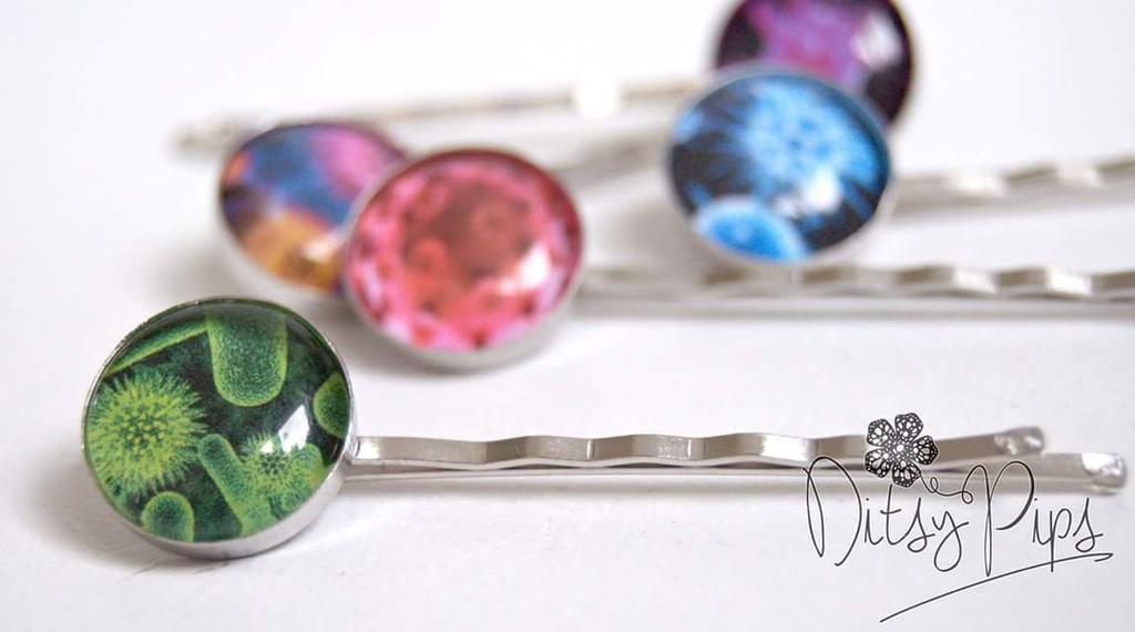 DitsyPips's tweet image. Virus cufflinks coming soon..... #embracethegeek #lovescience @BritishCrafting @online_craft @HMNation