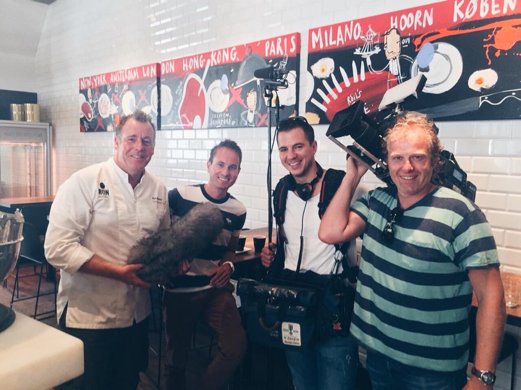 wearesociete's tweet photo. Watch #Chef @ronblaauw about #societeanonyme &amp; #ibiza tonight on @RTLBoulevard 18.35 #rtl4 #rtlblvd #rongastrobar http://t.co/I3anMmU2e3