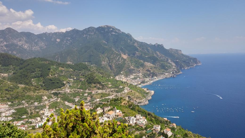 Noles55's tweet photo. First 4 days in Italy! Sorento and the Amalfi coast http://t.co/ArwYINWo5l