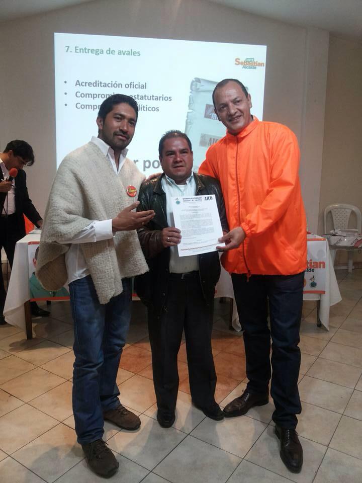 Sebas_alcalde's tweet photo. Ceremonia entrega de Avales MAIS y AICO concejo Sogamoso Boyacá #PachonGobernador #sebastianalcalde http://t.co/OyyxUan62J