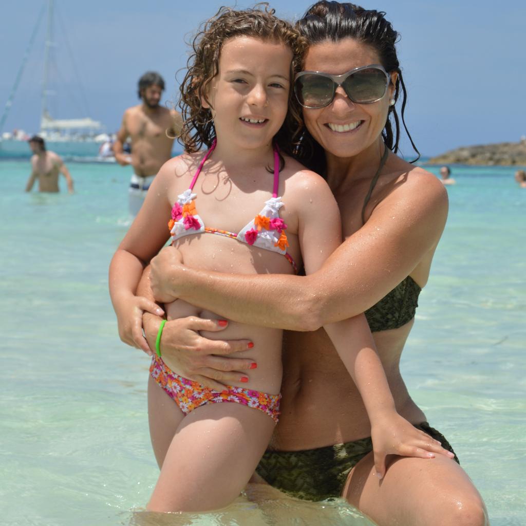 viajandoconmami's tweet photo. #LaVidaEsAburridaSin #vacaciones en #familia http://t.co/PzIQ6FetaM