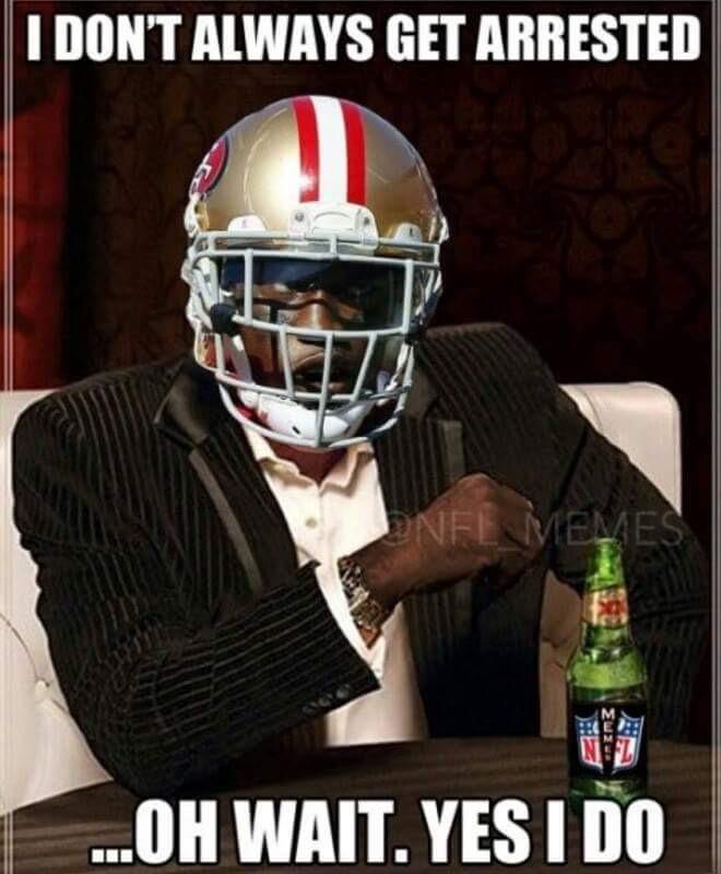 Hyper_Viral's tweet photo. Aldon Smith be like... http://t.co/6JjopY5FHg