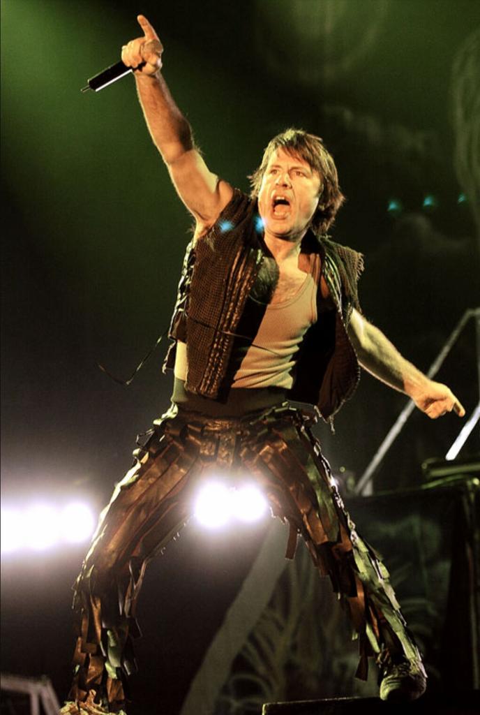 Happy Birthday Bruce Dickinson !  