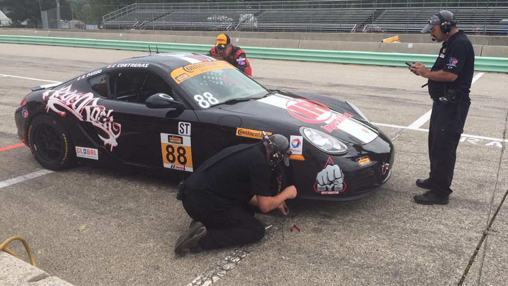MikeFCV's tweet photo. @pardoruben and @ccontreras1122 ready for @IMSA practice in their @bybextreme @IngersollRand @Global_Aircraft #88 http://t.co/Ezj6q8lDPd