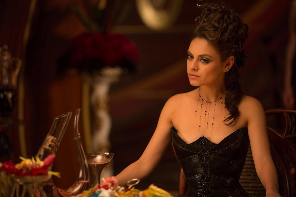 JupiterMovieUK's tweet photo. "A dream is the only thing that makes any of this make sense." RT if you'd like to be Jupiter Jones #JupiterAscending http://t.co/Ucbhy9g7JP