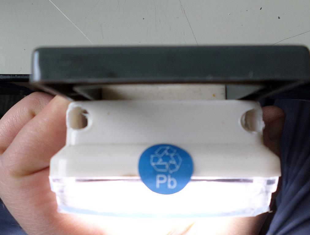 fcassia's tweet image. FCassia: 1 Sonex: 0 #Winning 
#HardwareHacker #ReIngenieria #tienecarita