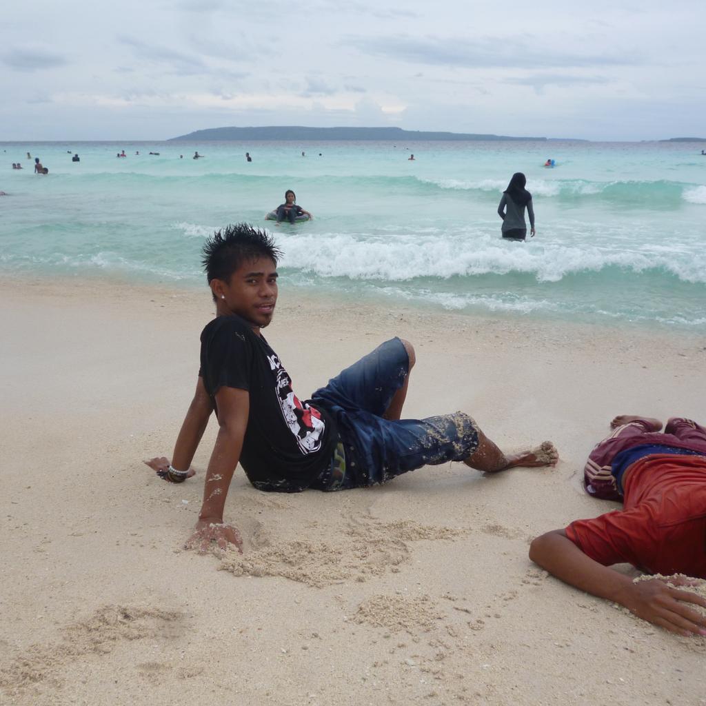 Ifrith995's tweet photo. Nirwana beach http://t.co/z3XyWF1R0d