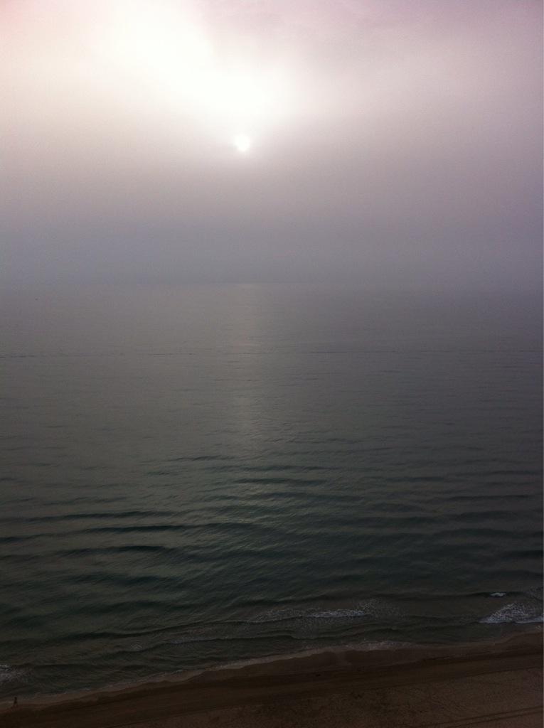 manelalbarran's tweet image. #mareny #paz #silencio #findelmundo #cafe