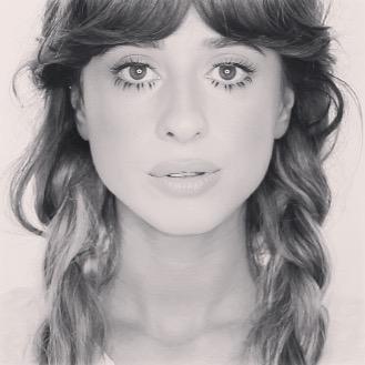 If you watch one YouTube channel tonight, make it <a href="/harrymakesitup/">Harriet Hadfield</a>: popbuzz.co/Zh8jzm