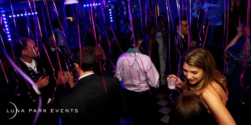 LunaParkEvents's tweet image. Letting loose for your event doesn’t mean you have to let go of your budget. #budgetfirst #bustamove #eventplanning