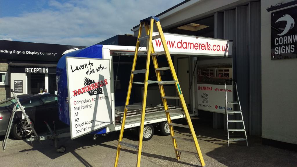 CornwallSigns's tweet photo. Trailer #wrap complete http://t.co/RKTlC3AHd9