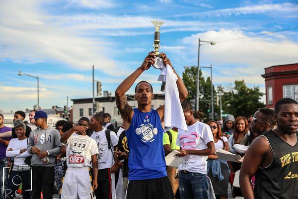 hoopforall's tweet photo. Which team will take it this year? Who will you be cheering for? #HopeForHope #HoopForAll #CureAllEdition http://t.co/g7nCsdSML7