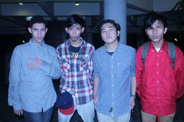 gila ini foto udah lama banget @JOYCHRST @verryMOOSE <a href="/Rudisyafar/">Rudisyafar</a>