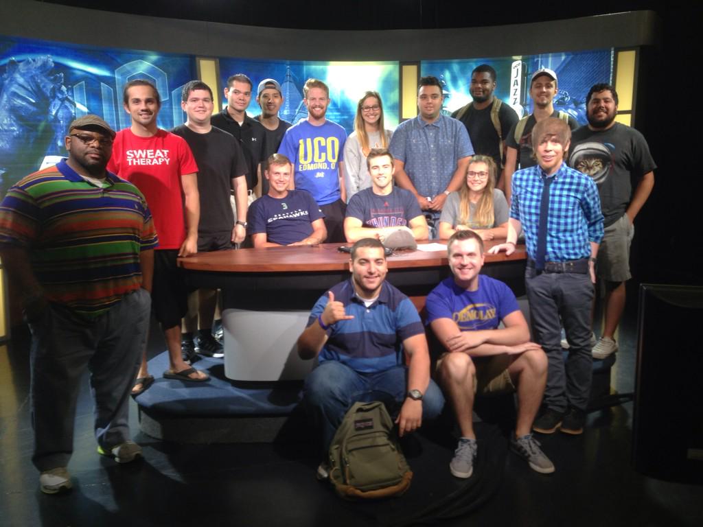 fredtvpro's tweet image. Always great when Michael Kinney comes to share the TRUTH with my class! #media #journalism #normantranscipt #uco