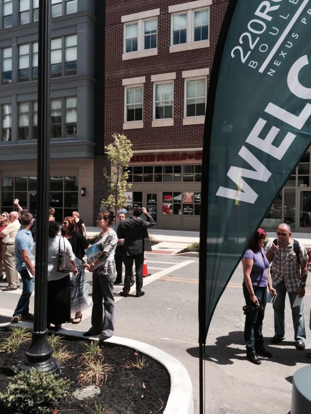 Lush Nails & Spa tweet media