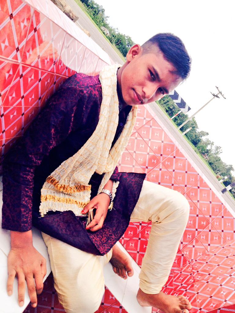 RobiulMiah's tweet photo. http://t.co/3Kym5ZXRCJ