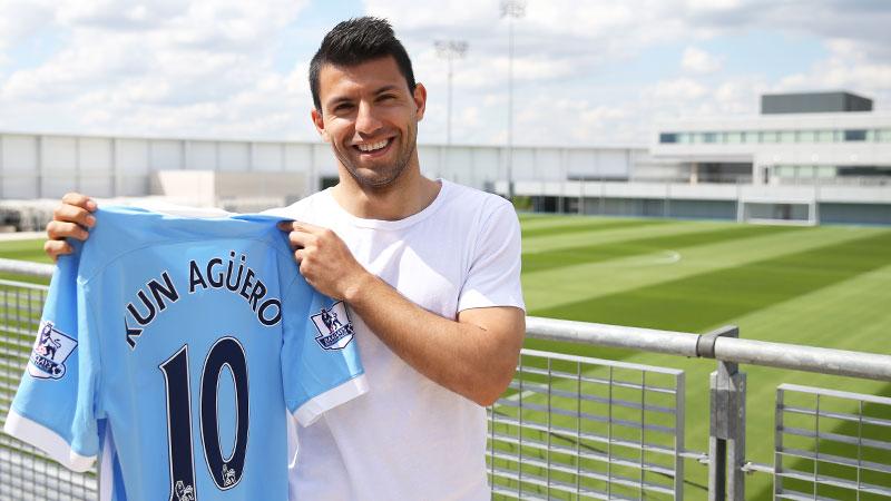 De gasten Lastig kan niet zien Manchester City on Twitter: ".@aguerosergiokun takes no.10 shirt for 2015/16  season. Read: http://t.co/isVS4icOzc #mcfc http://t.co/Y6zho9ZtXF" / Twitter