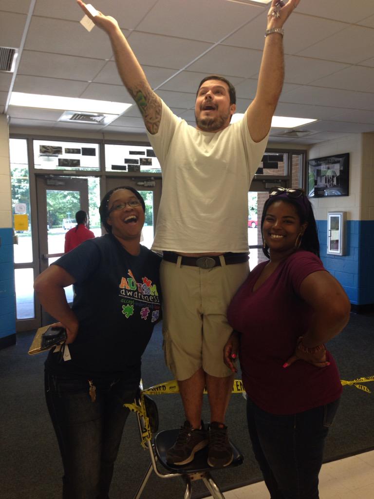3rdMoline's tweet photo. #moline'samazingrace http://t.co/9ulKZ9gF4i