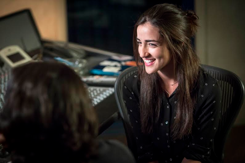 SouthBeachFever's tweet photo. Meet Mimi Davila (@MimiLuisaDavila) playing Olivia Lodge on #SouthBeachOnHulu, then tune in!

http://t.co/FTKFmYkSCz http://t.co/yzxMNzyqfy