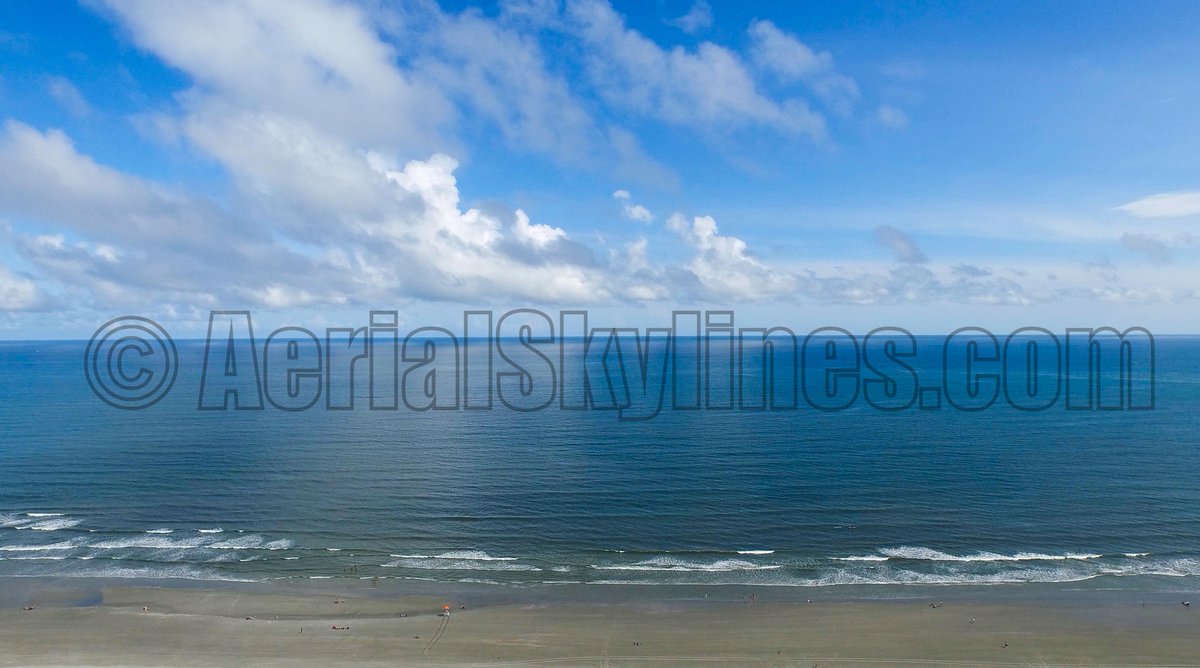 AerialSkylines's tweet image. Aerial Skylines will be returning to #myrtlebeach #southcarolina in 1 week for more #myrtlebeach action!
