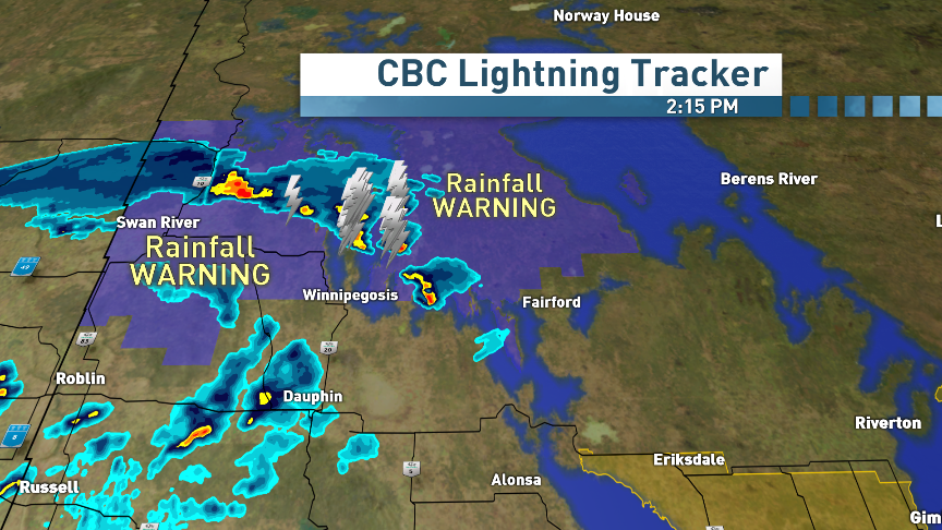 johnsauderCBC's tweet photo. Storm happening north of Wpgosis and shwrs thru Dauphin. Rainfall WRNG in that region #cbcmb http://t.co/fEiCMYXy4K