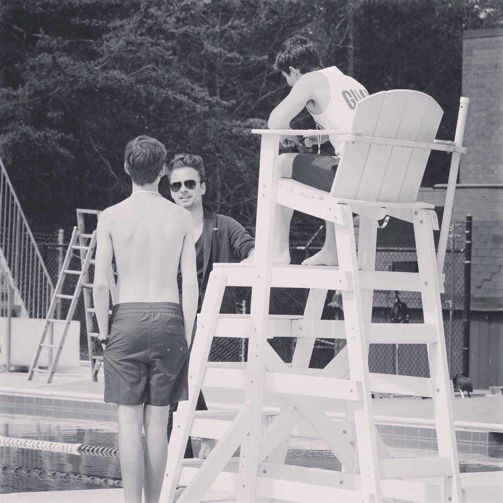 Swimlapse's tweet photo. Behind the scenes shots of #Swimlapse director @EdwardSchmit and DP Peyton Lea. http://t.co/guq54yuxx0