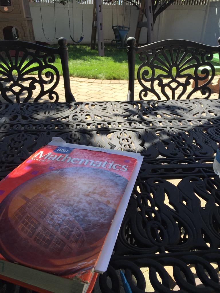 mommatogo's tweet image. My life. #math5