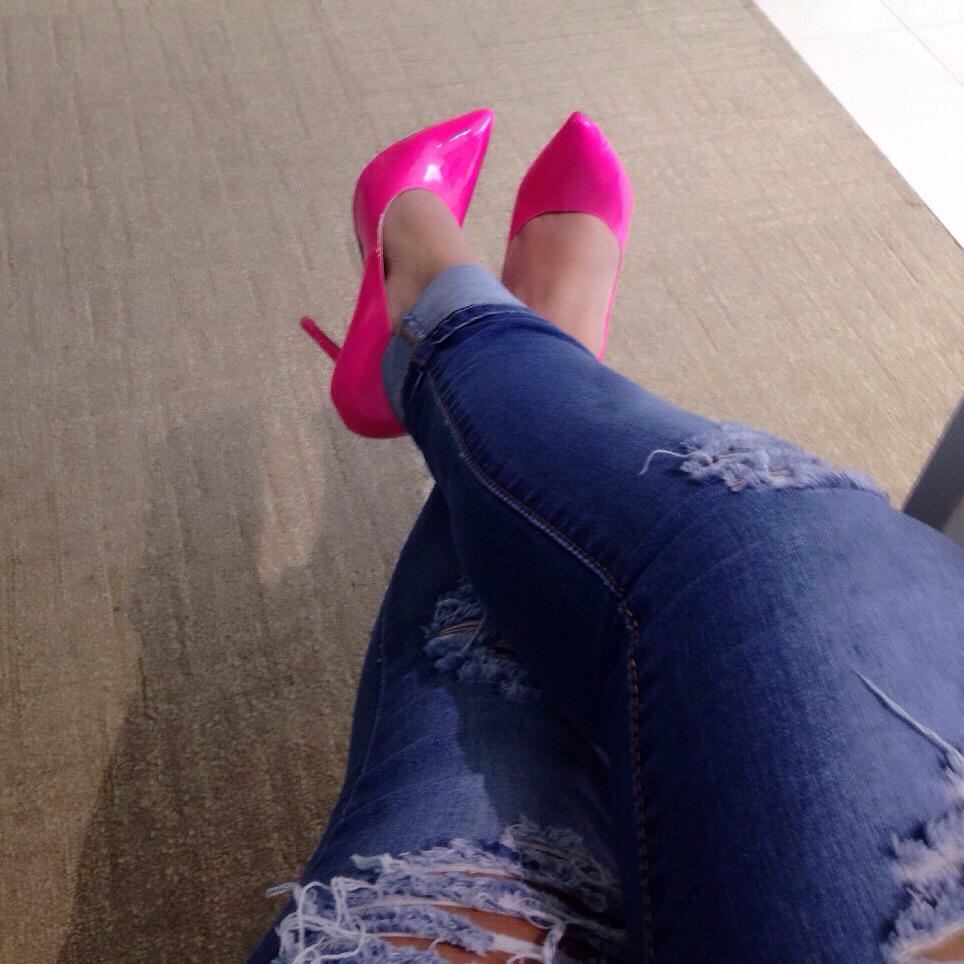 lutapi19's tweet image. Y estos son mis zapatitos de hoy @piesfamosaspty