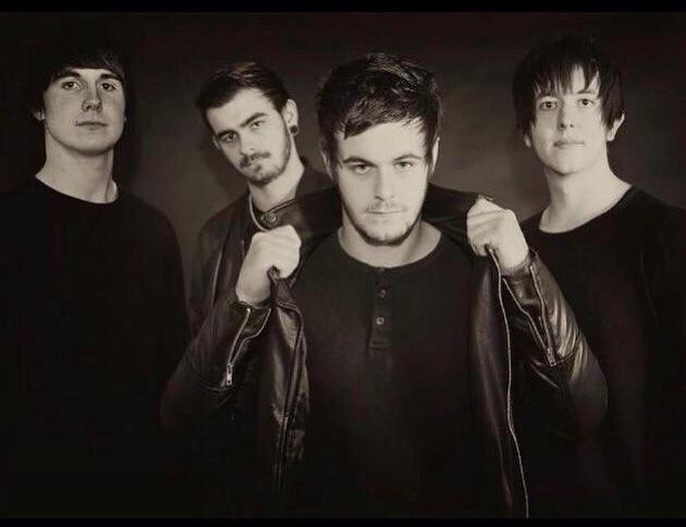 DoubleDenimLive's tweet photo. @TheBarmines @PartyInThePines Sat Main Stage 6pm see you at the front #seeyouinthetrees # #DDLive #Barmiarmy http://t.co/Tyhu4hK7F1