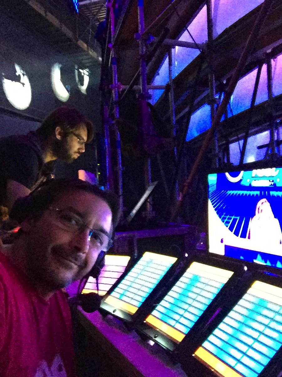 SpP_Tv's tweet photo. ça va chauffer!! @daviddrussant #legrandblindtest #sppad http://t.co/oDaT1g5rfn