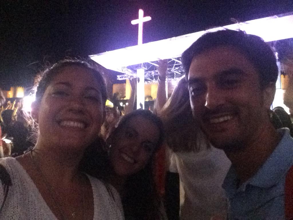 anacrespo94's tweet photo. Una experiencia única en #EEJ2015, ¡esta es la juventud del Papa! http://t.co/lkn8GwD9qL
