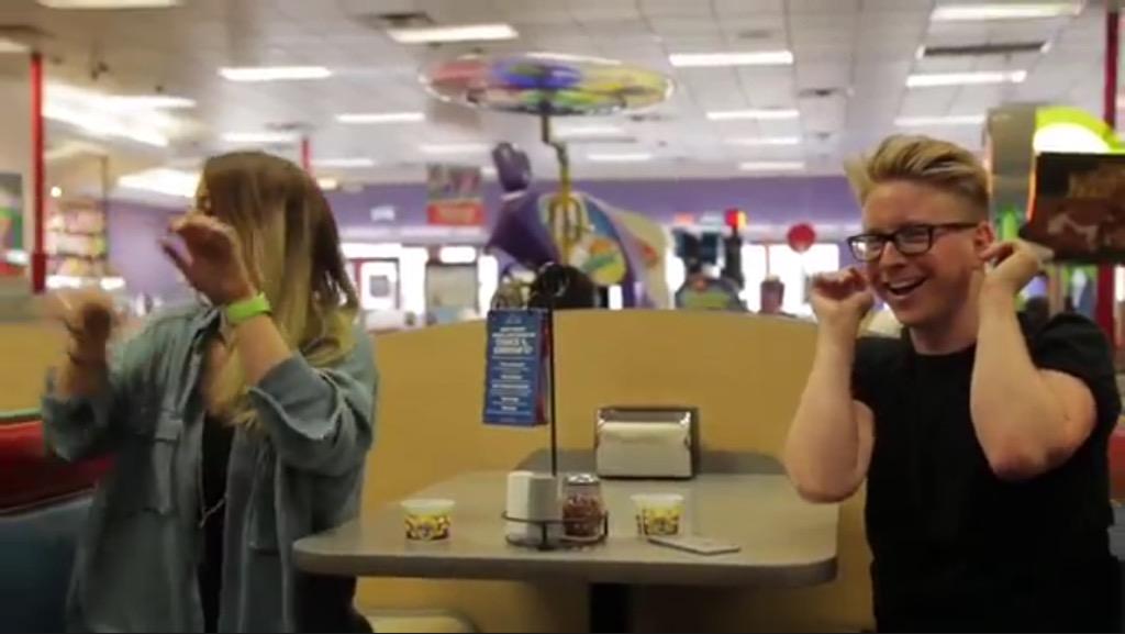 BootifulBaeRP's tweet image. "@mametcwn: Date goals w/ @FakingQueenXL 😍🍻 http://t.co/YPGE7cyOpv" SINNERS