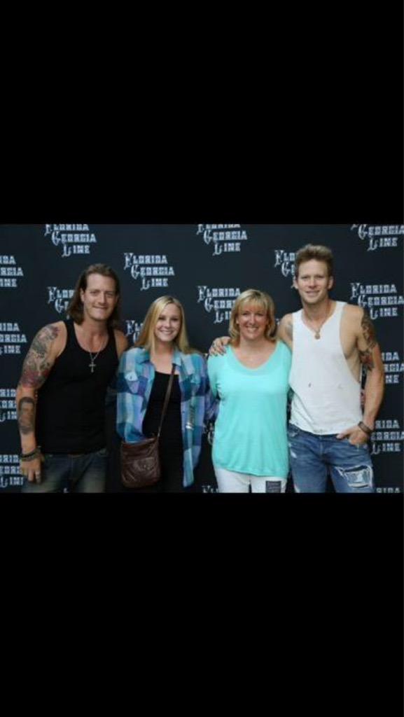 lexiiinolan's tweet photo. #Round2 #FireballFgl @FLAGALine http://t.co/xLlRMMwHdt