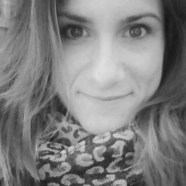 rebemarcesanz's tweet photo. En algún momento se que me equivoqué , no se en cual , ni de que manera lo hice, pero ya está hecho. http://t.co/4xgndcMedj