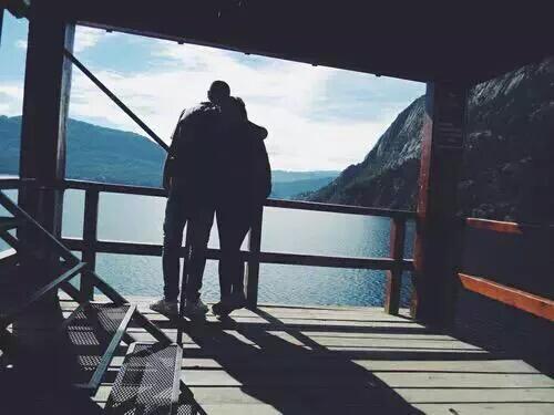 ilovegracey333's tweet photo. i want to travel the world with the person i love 😘😍🌏🌍🌎💞 http://t.co/G8T45IsUoR