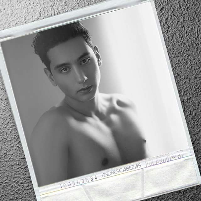 FermasterRf's tweet image. Foto polaroid :D