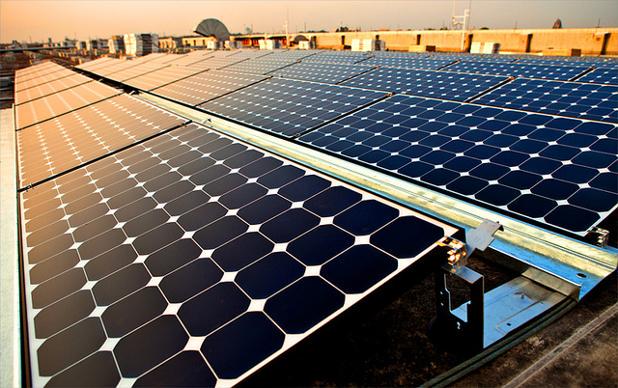 WorldBankGroup's tweet photo. Carbon pricing sends a signal to business: You have a role in fighting #climatechange:  http://t.co/SVaKNMnqtV http://t.co/uvhqjBFWFg